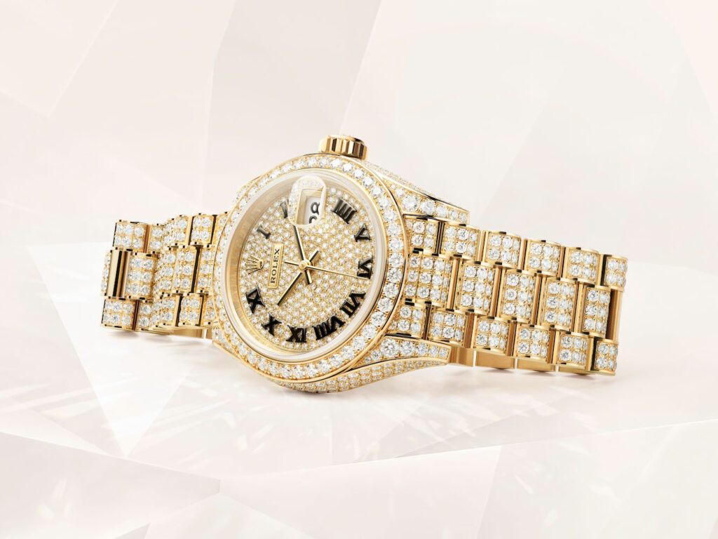 Rolex đính kim cương