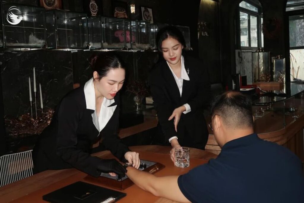 Phoenix Luxury cơ sở Hồ Chí Minh
